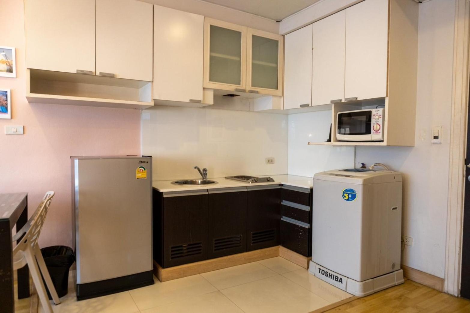 P Villa Lamoon Thonglor Bangkok Esterno foto