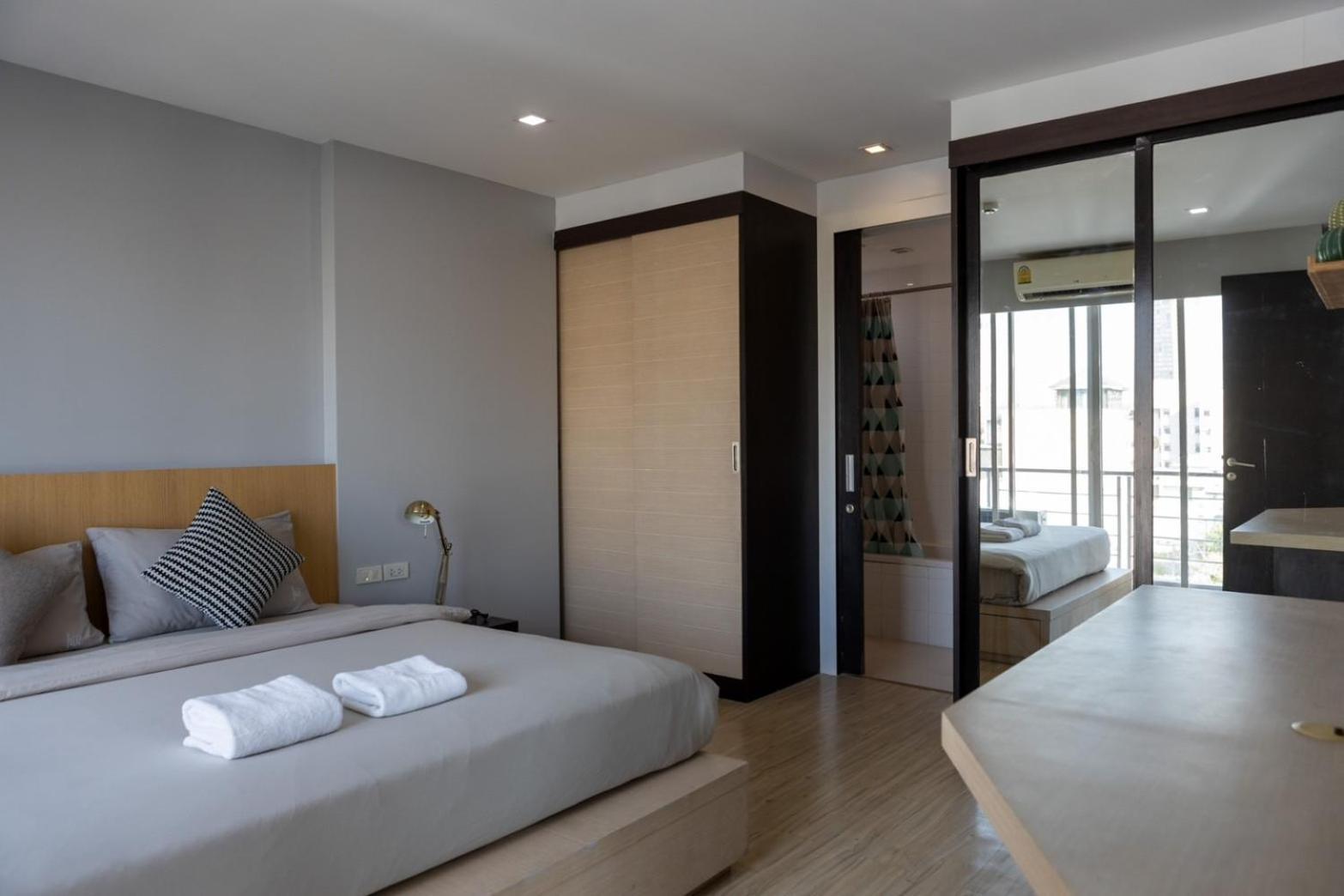 P Villa Lamoon Thonglor Bangkok Esterno foto