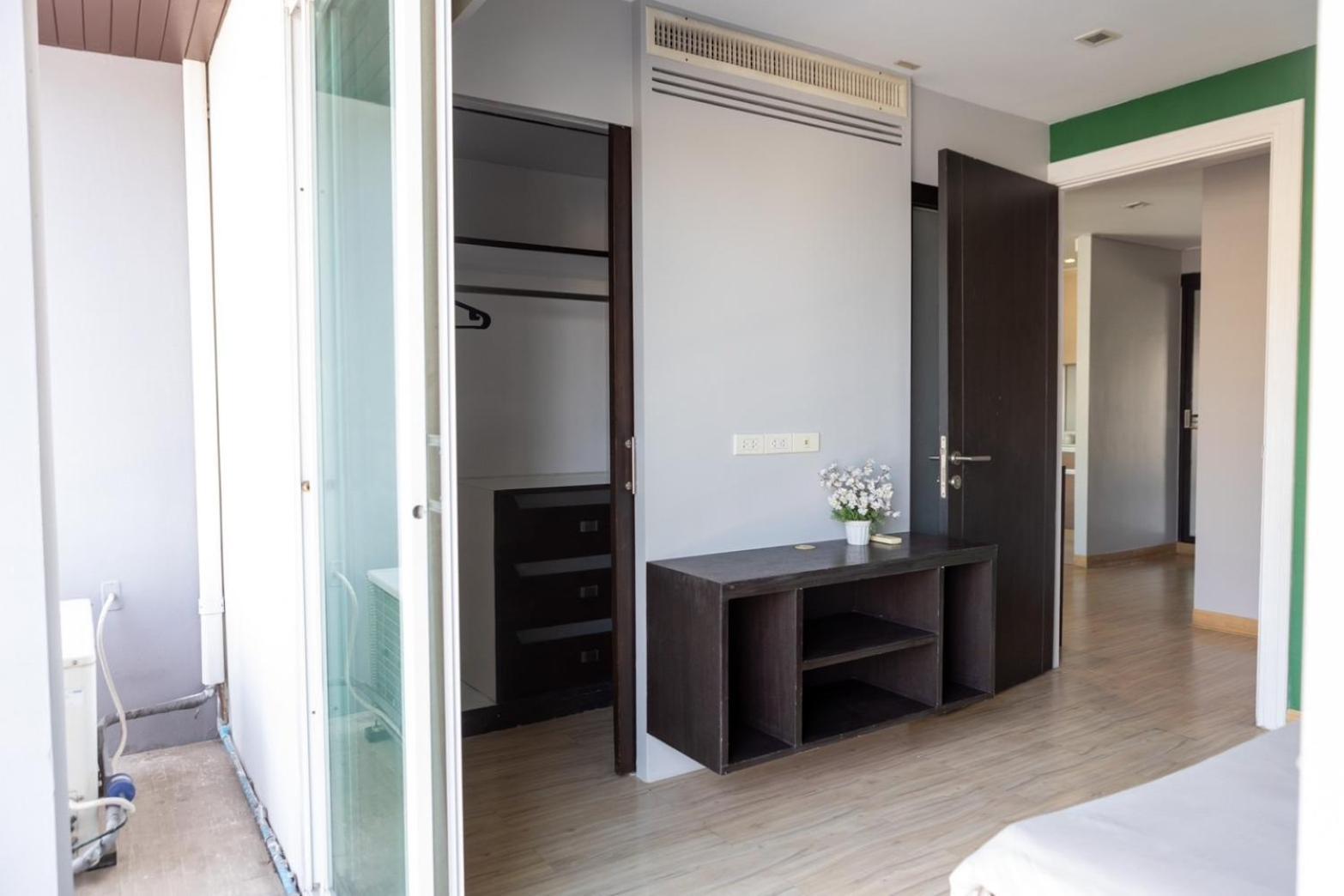 P Villa Lamoon Thonglor Bangkok Esterno foto