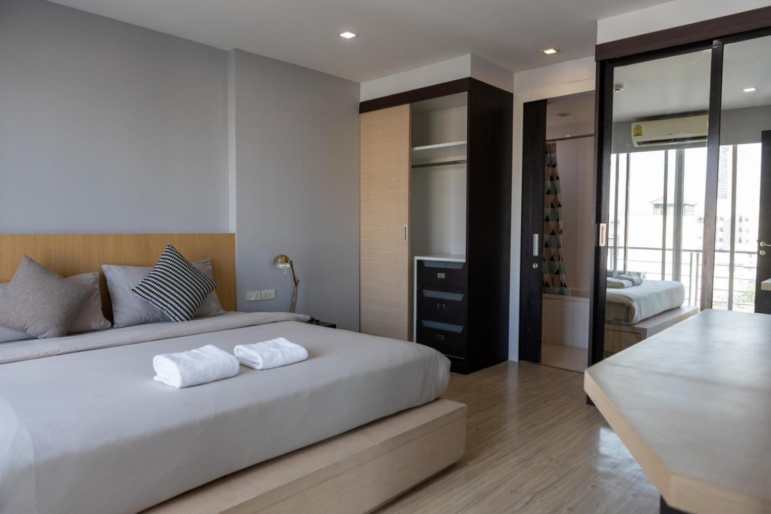 P Villa Lamoon Thonglor Bangkok Esterno foto