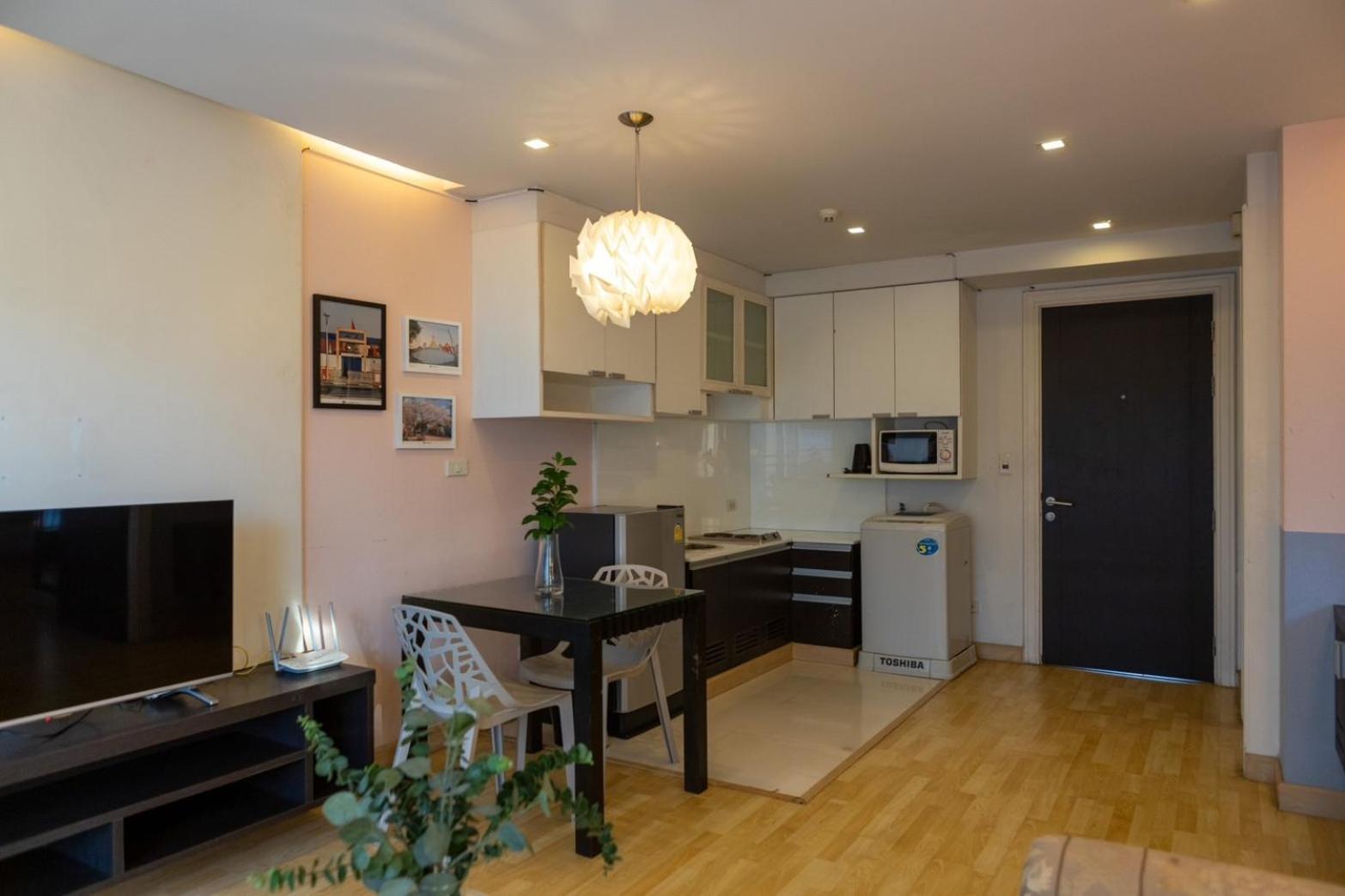P Villa Lamoon Thonglor Bangkok Esterno foto