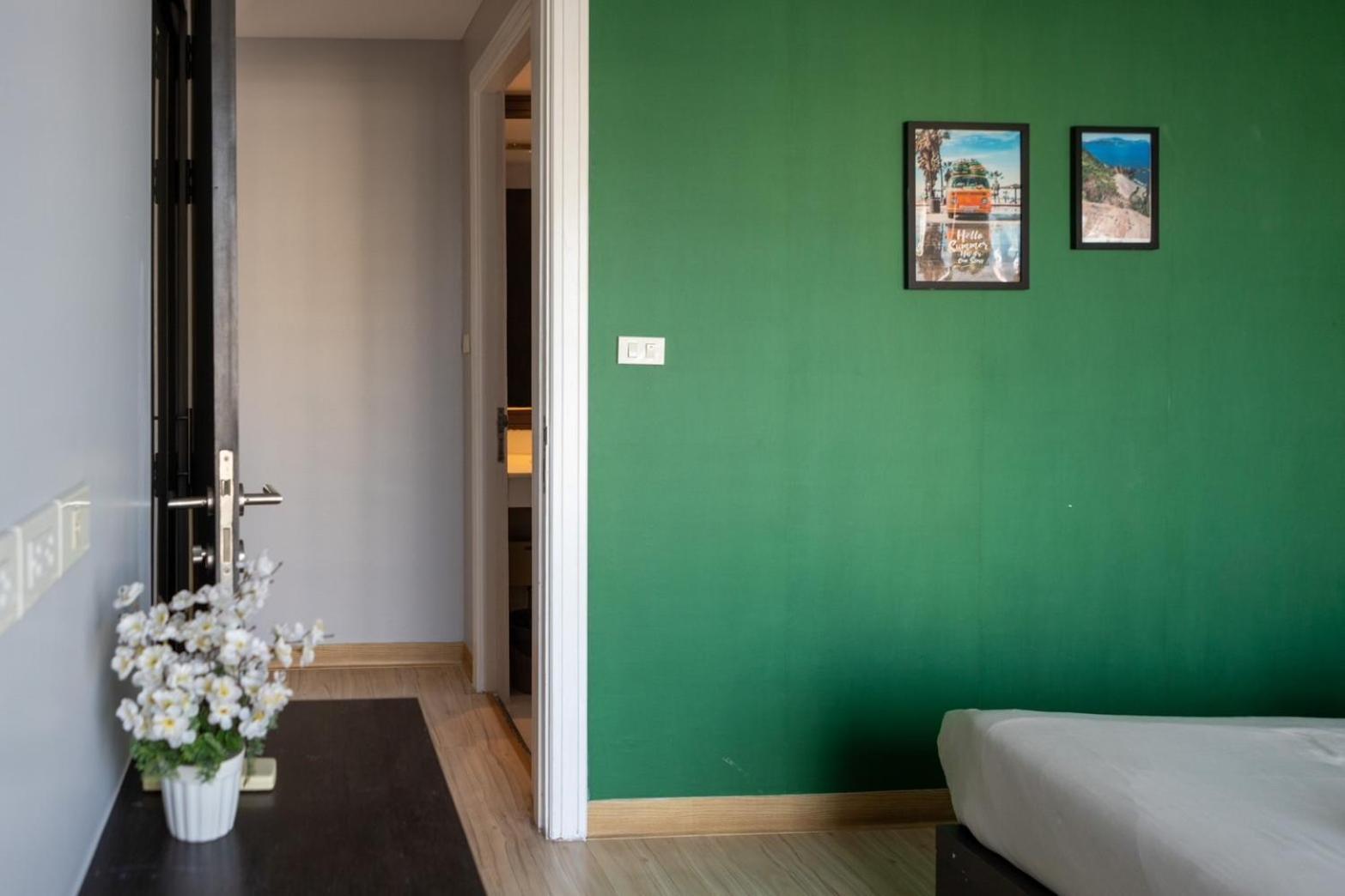 P Villa Lamoon Thonglor Bangkok Esterno foto